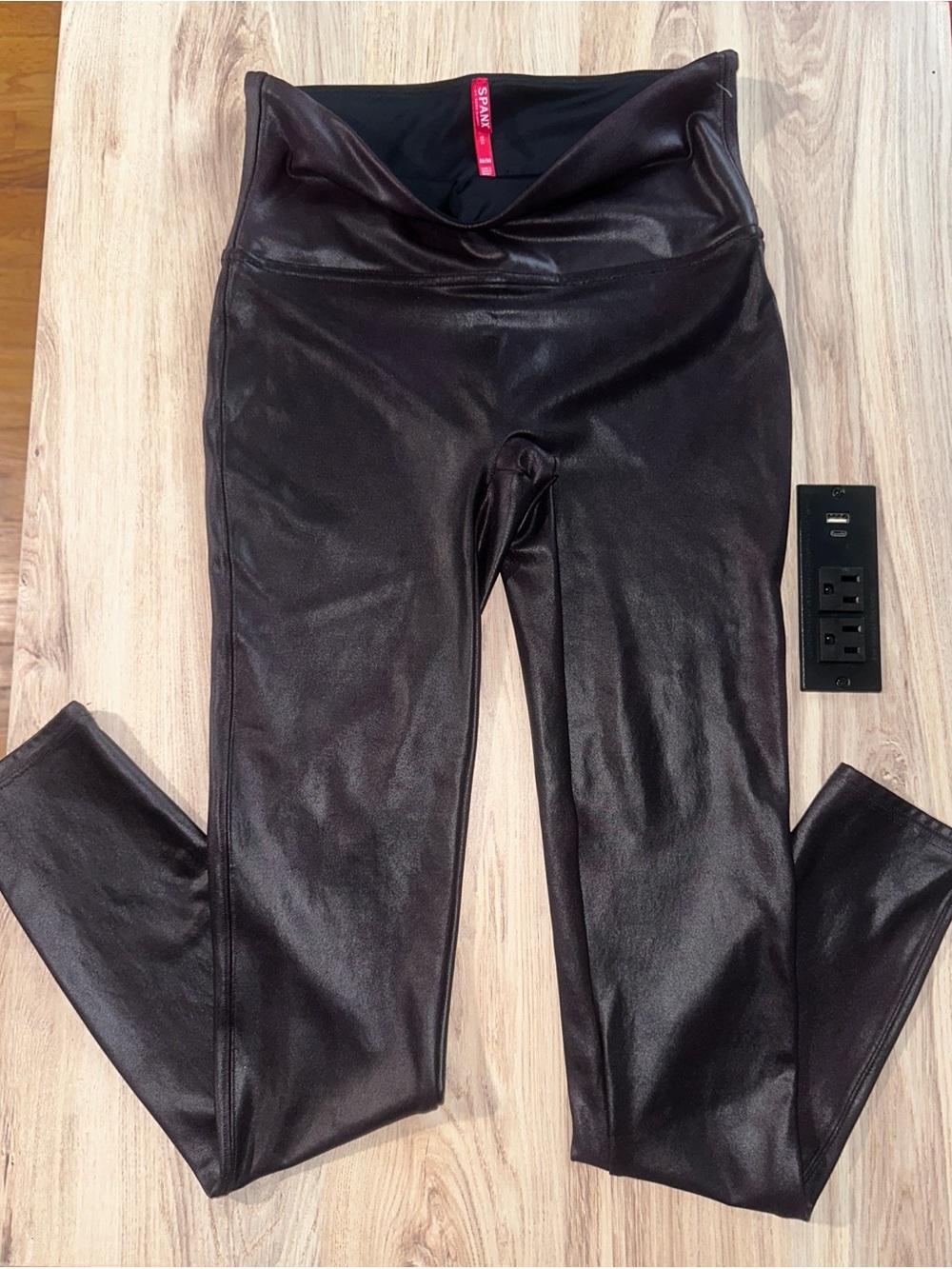 SPANX Metallic Bronze Faux Leather Leggings - Dark Brown Plum - Picture 1 of 3